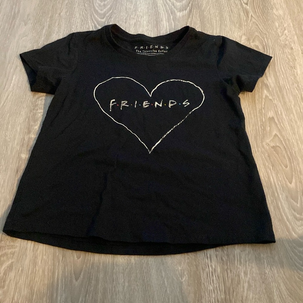 Friends kids M black shirt